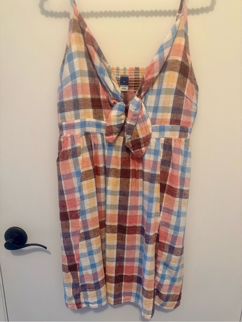 Old Navy Plaid Tie-Front Sundress with Pockets. Multicolor. Size Medium.